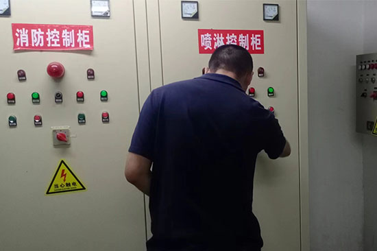 סլС�^��늙z